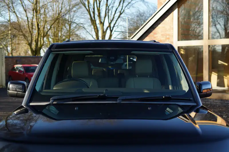 2010 Land Rover Discovery HSE TDV6-Sold