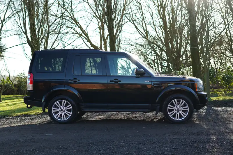 2010 Land Rover Discovery HSE TDV6-Sold