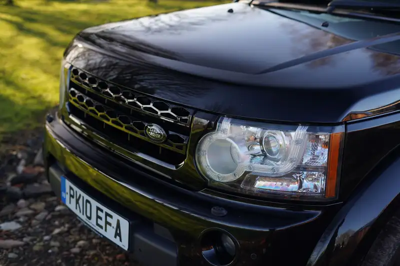 2010 Land Rover Discovery HSE TDV6-Sold