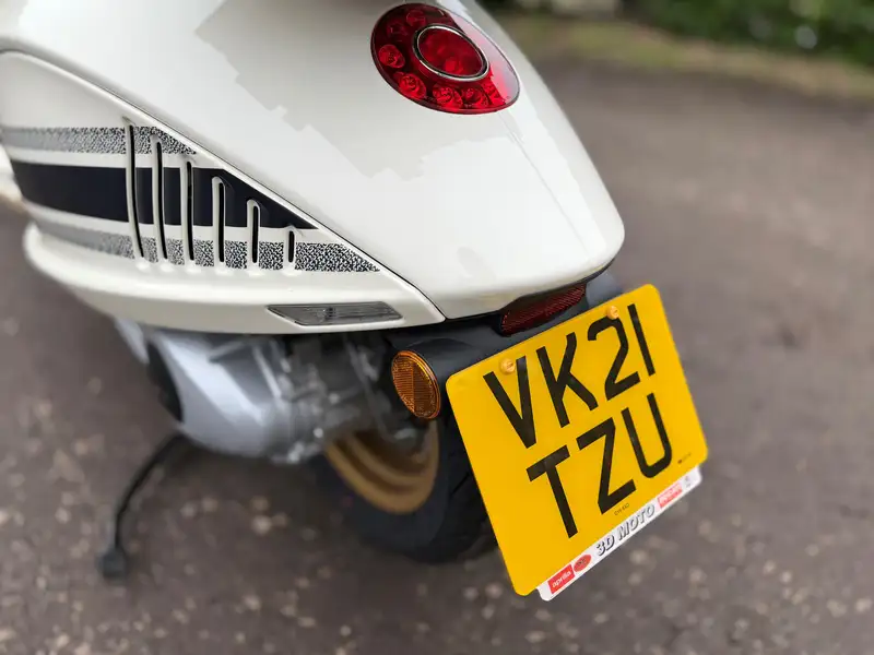 2021 Vespa 946 Christian Dior 124cc-Sold