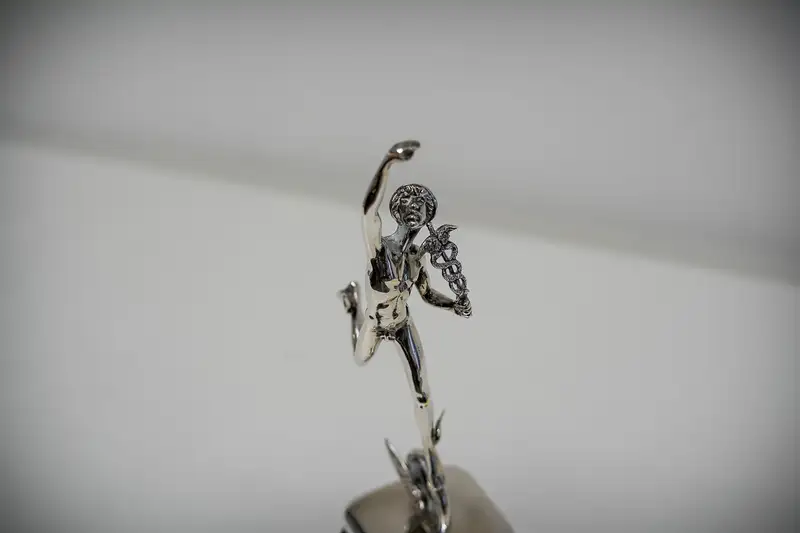 1978 Mike Hailwood Isle of Man TT Silver Replica Trophy-Sold