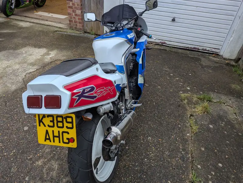 1993 Suzuki GSXR400RR 398cc-Sold