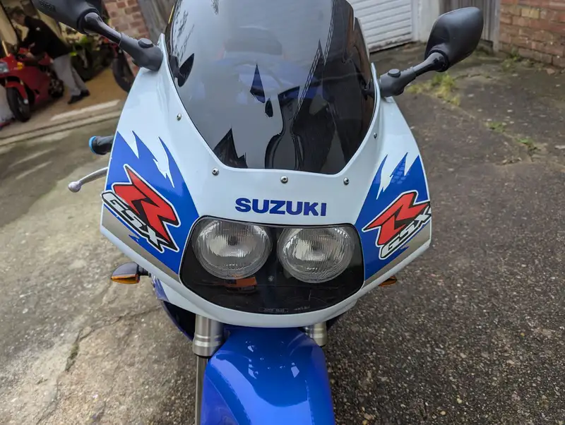1993 Suzuki GSXR400RR 398cc-Sold