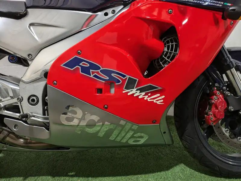1999 Aprilia RSV1000 Mille 998cc-Sold