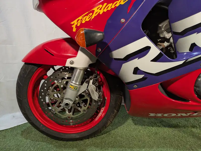 1998 Honda CBR900RR SC33 Fireblade 918cc-Sold