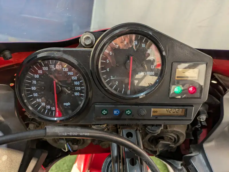 1998 Honda CBR900RR SC33 Fireblade 918cc-Sold