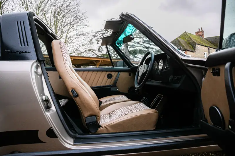 1982 Porsche 911 SC Targa-Sold
