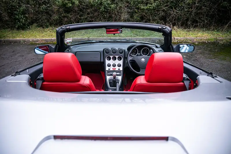 2002 Alfa Romeo Spider 3.0 V6 (916)-Sold