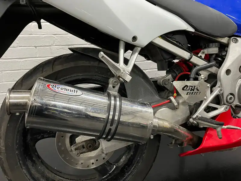 Honda CBR600F 599cc-Sold