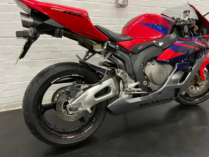 2005 Honda CBR1000RR SC57 Fireblade 998cc-Sold