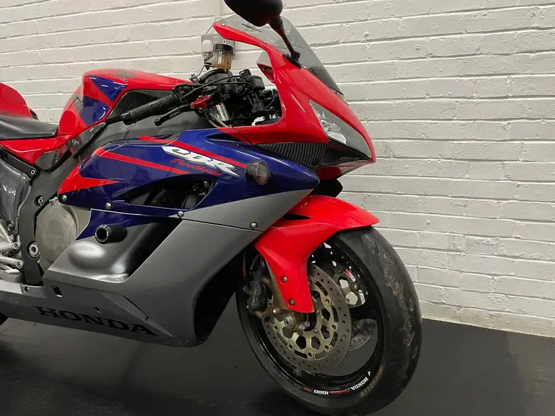 2005 Honda CBR1000RR SC57 Fireblade 998cc-Sold