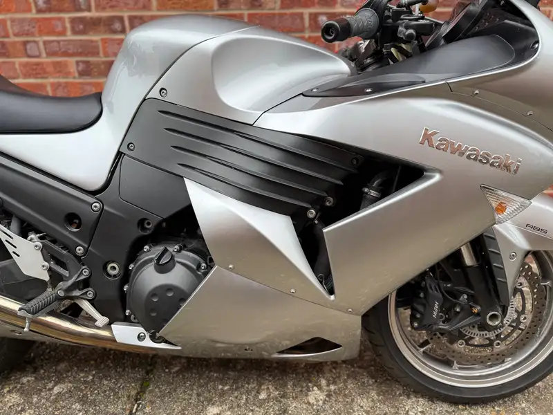 2009 Kawasaki ZZR1400 ABS 1352cc-Sold