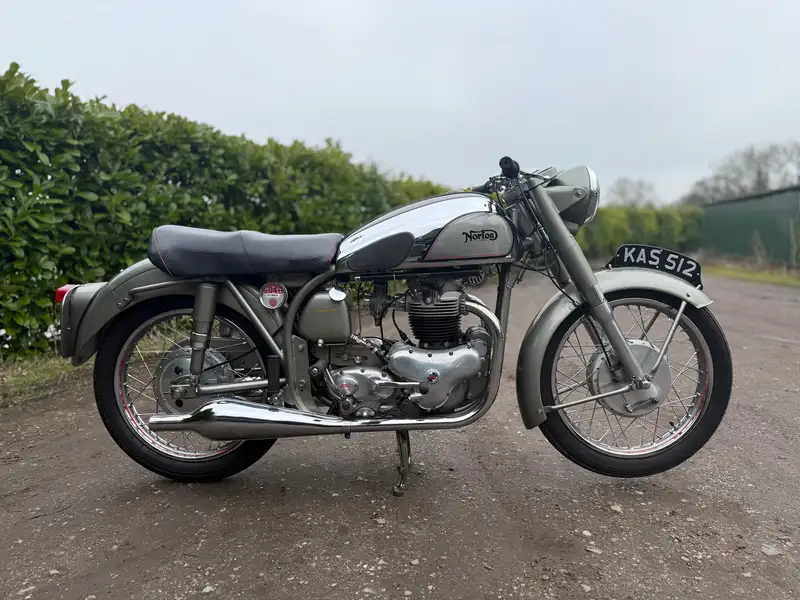 1955 Norton Dominator 88 497cc-Sold