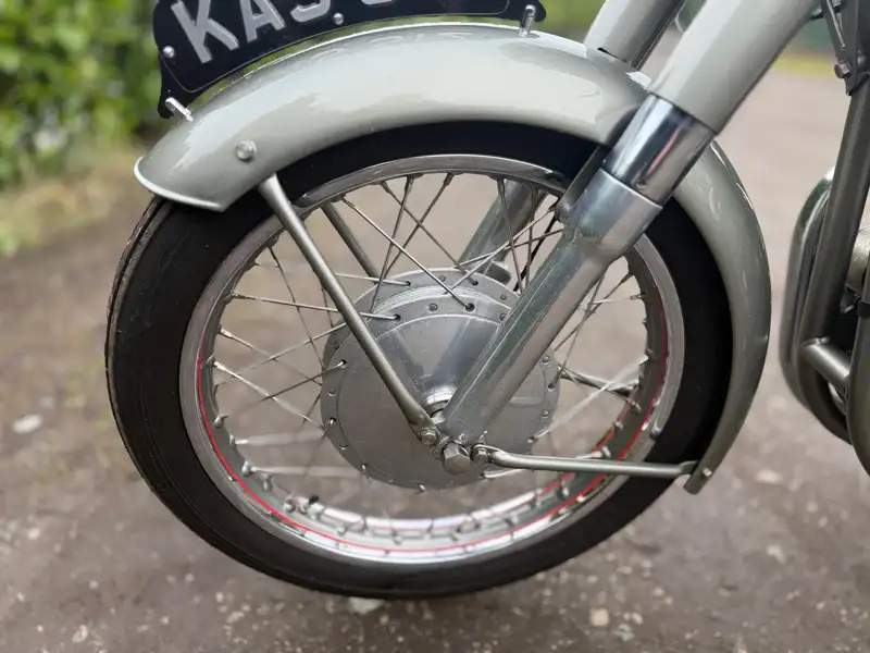 1955 Norton Dominator 88 497cc-Sold