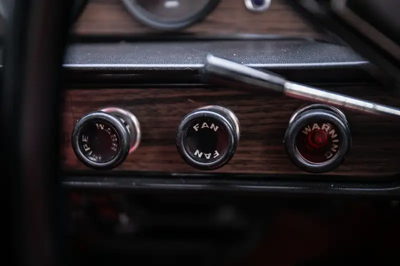 1970 Volvo P1800 E-Sold