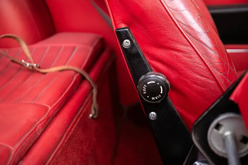 1970 Volvo P1800 E-Sold