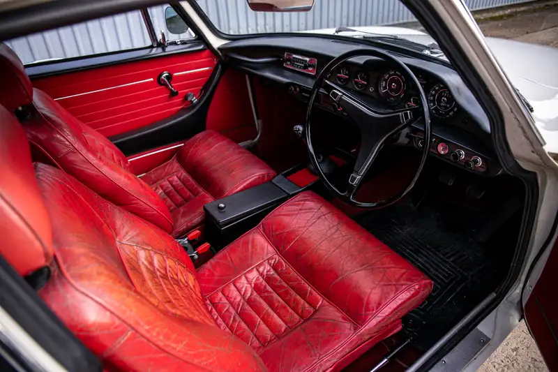 1970 Volvo P1800 E-Sold