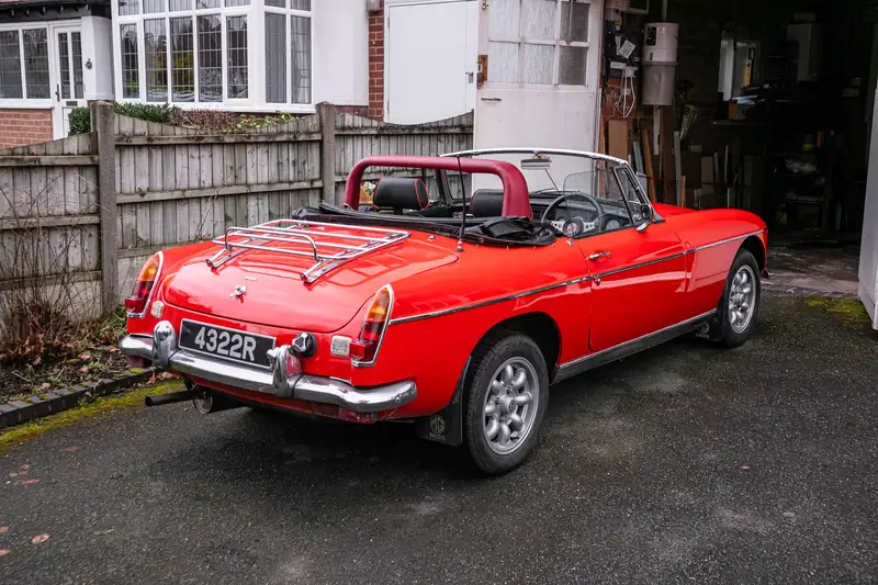 1967 MG B-Sold