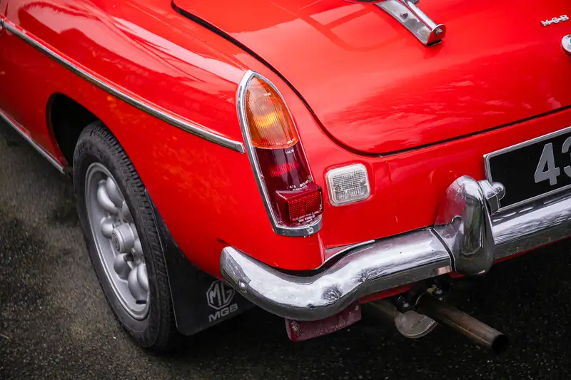 1967 MG B-Sold