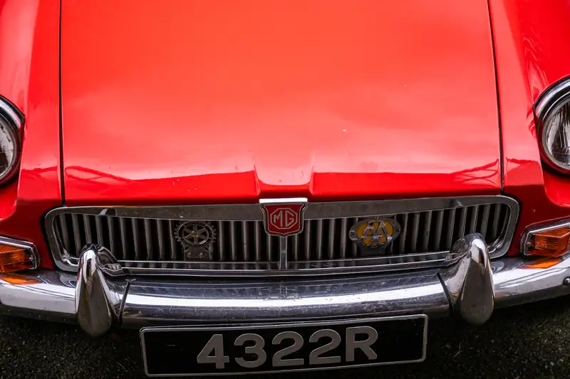 1967 MG B-Sold