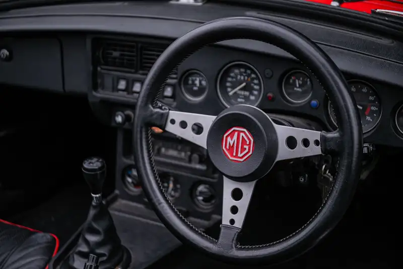 1967 MG B-Sold