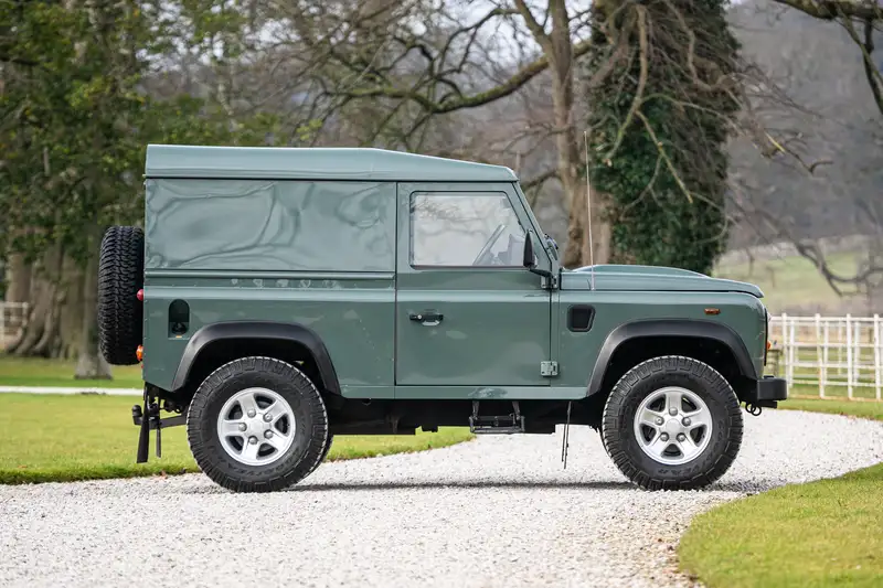 2010 Land Rover Defender 90 - Ex King Charles-Sold