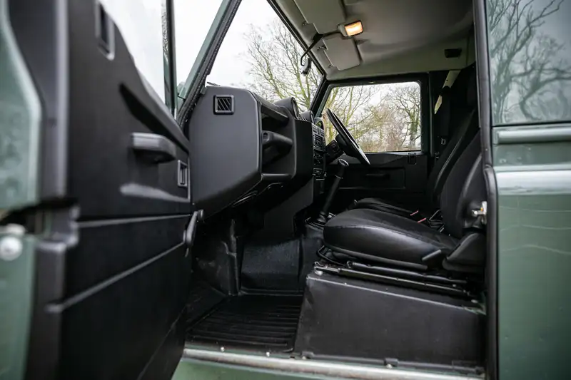 2010 Land Rover Defender 90 - Ex King Charles-Sold