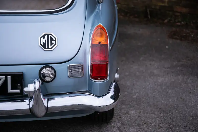 1973 MG B GT -Sold