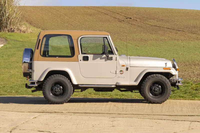 1995 Jeep Wrangler Sahara - Manual-Sold