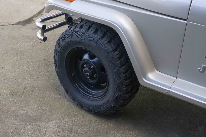 1995 Jeep Wrangler Sahara - Manual-Sold
