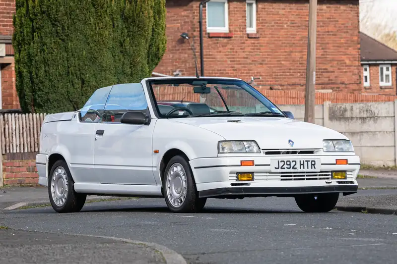 1991 Renault 19 16v Cabriolet (Phase 1)-Sold