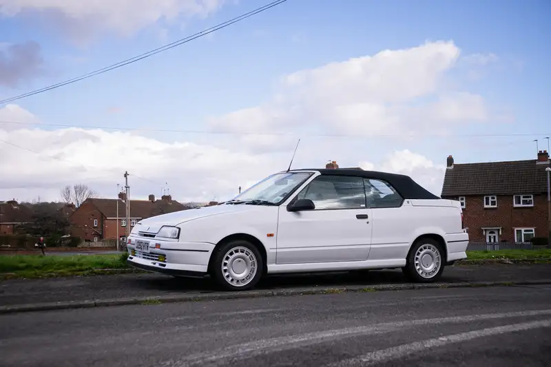 1991 Renault 19 16v Cabriolet (Phase 1)-Sold