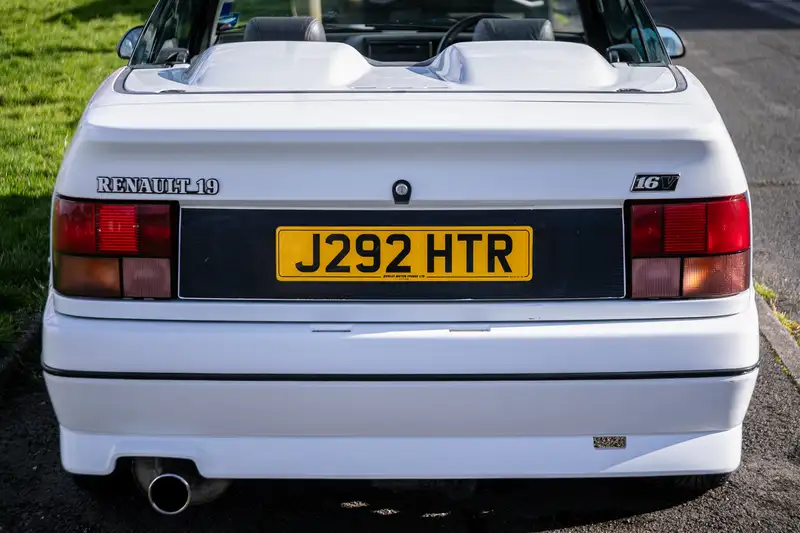 1991 Renault 19 16v Cabriolet (Phase 1)-Sold
