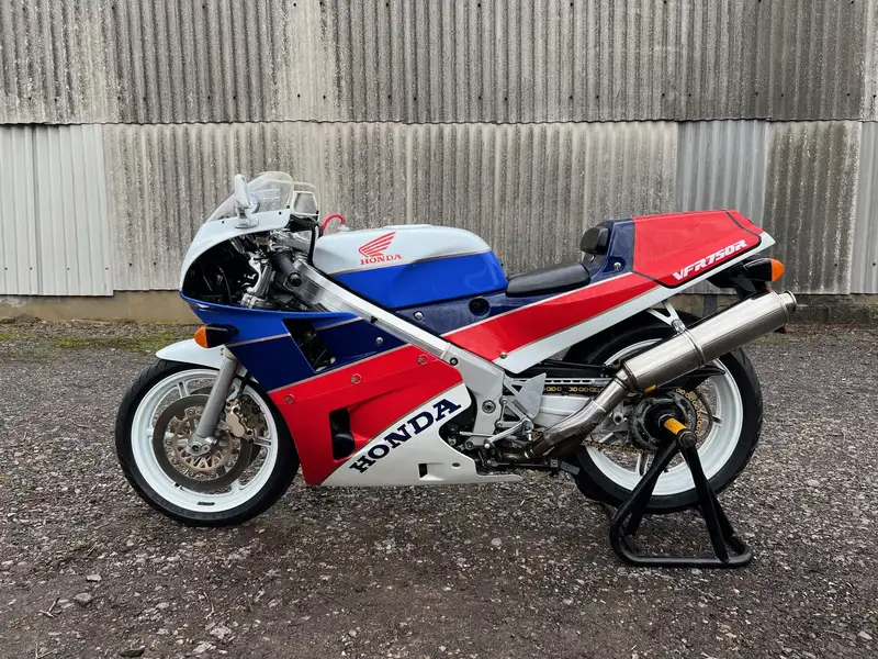 1991 Honda VFR750R Type RC30 748cc-For Sale