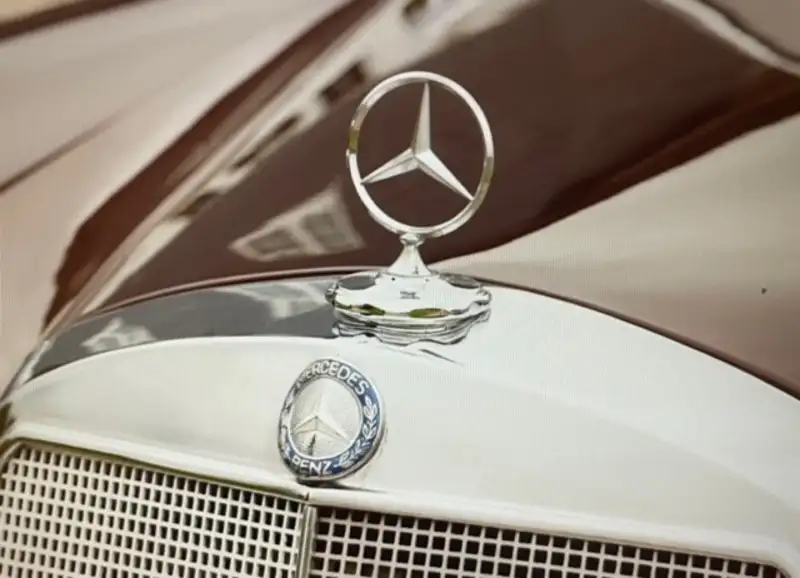 1959 Mercedes-Benz 220S (W180) Ponton-Sold