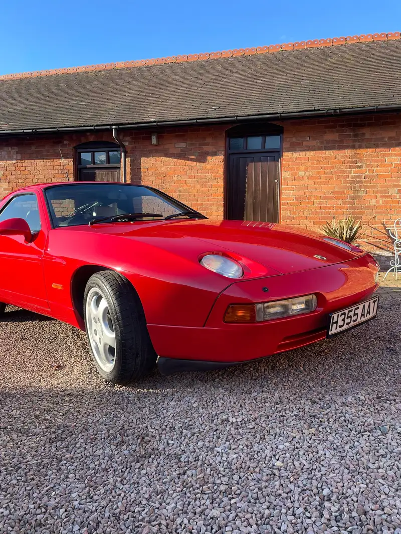 Iconic Auctioneers | 1991 Porsche 928 S4-For Sale