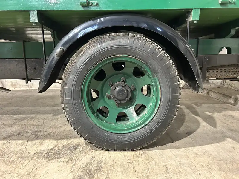 1933 Morris Commercial C-Type 2-tonne Dropside Truck-Sold