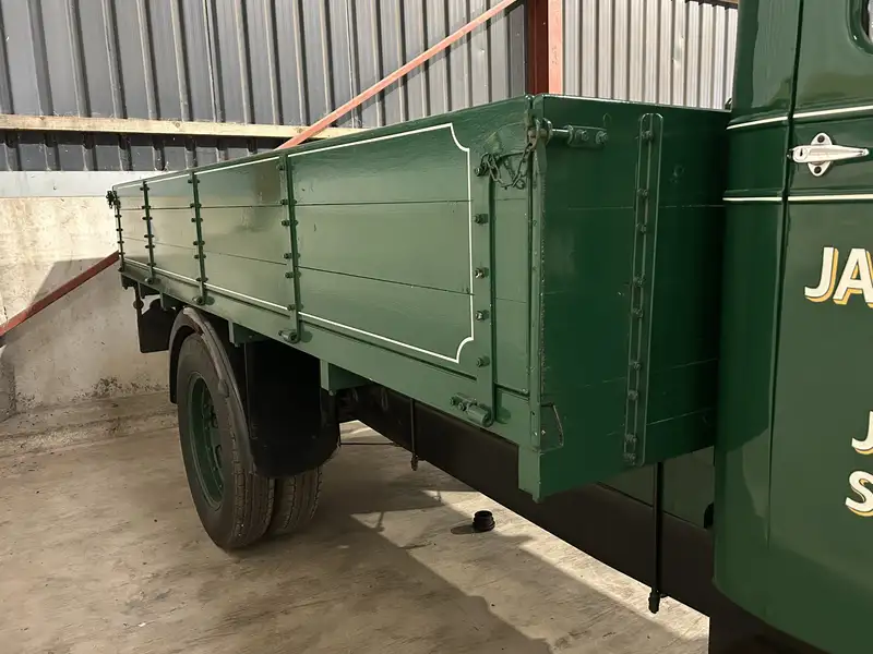 1933 Morris Commercial C-Type 2-tonne Dropside Truck-Sold
