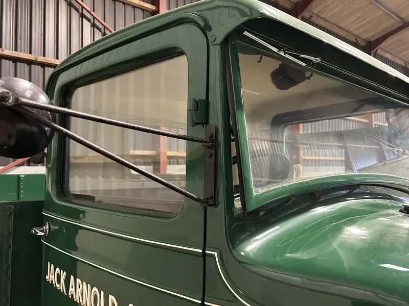 1933 Morris Commercial C-Type 2-tonne Dropside Truck-Sold