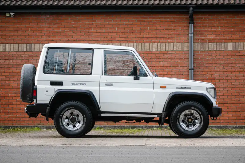 1991 Toyota Land Cruiser -Sold