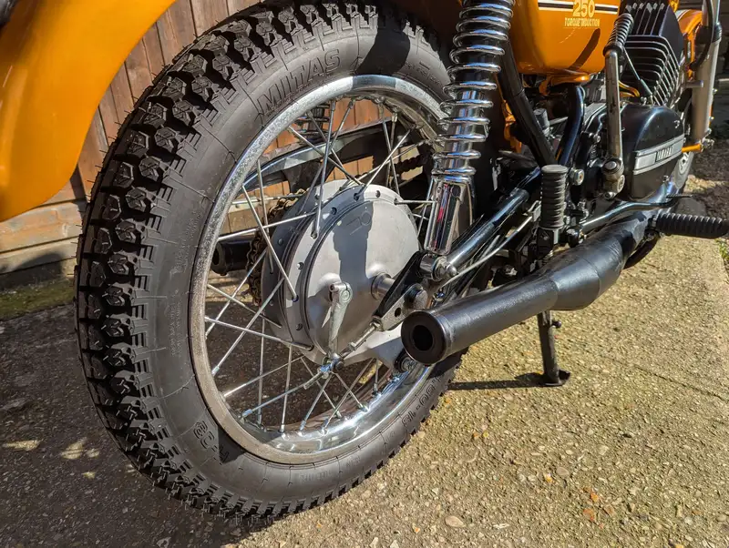 1973 Yamaha RD250 247cc-Sold