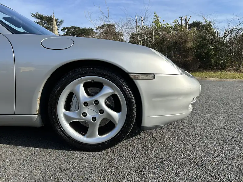 1999 Porsche Carrera 4-Sold