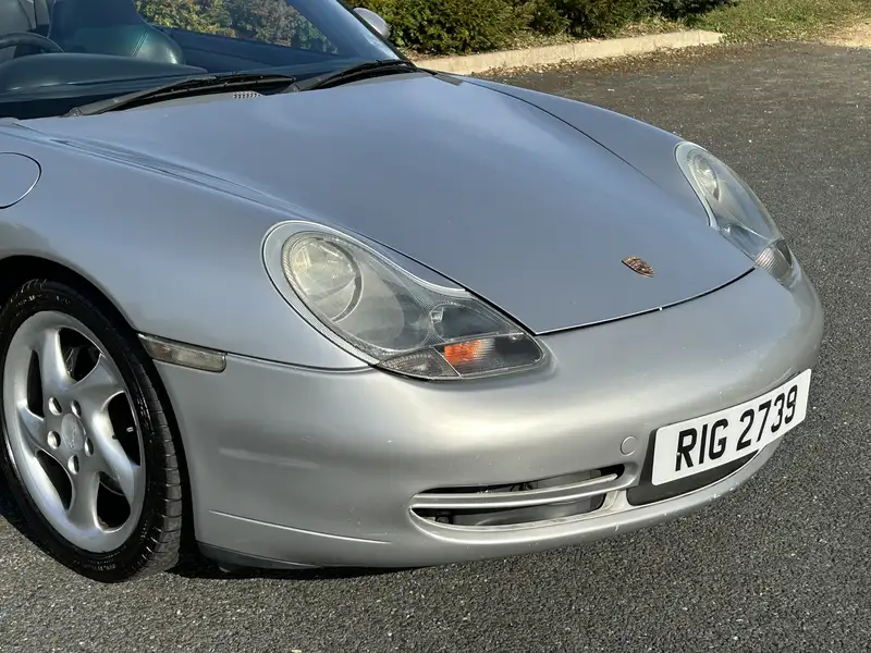 1999 Porsche Carrera 4-Sold