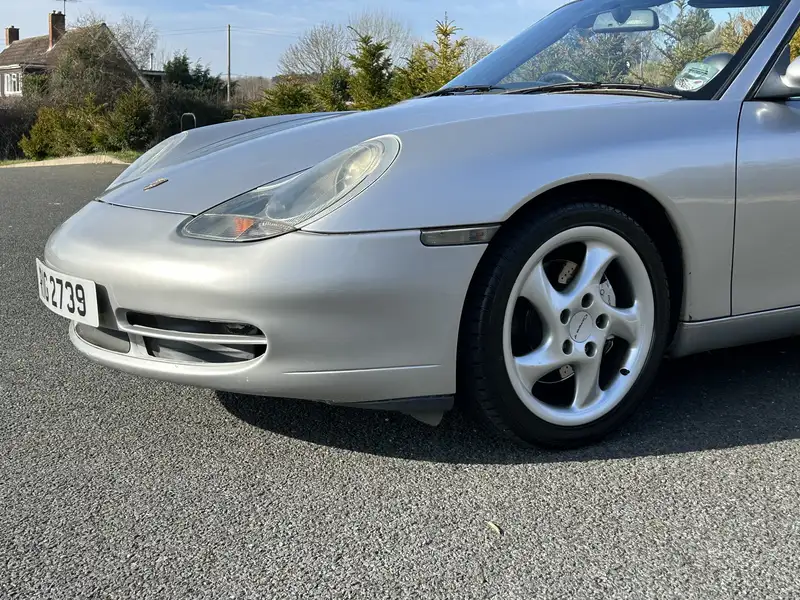 1999 Porsche Carrera 4-Sold