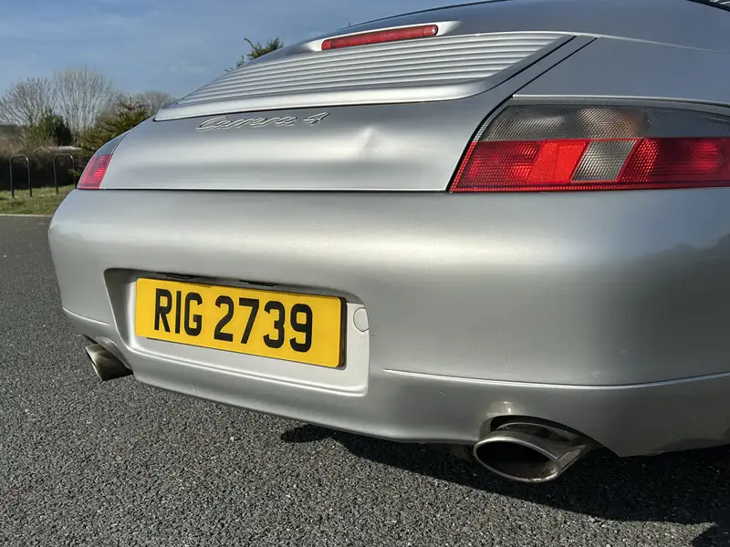 1999 Porsche Carrera 4-Sold