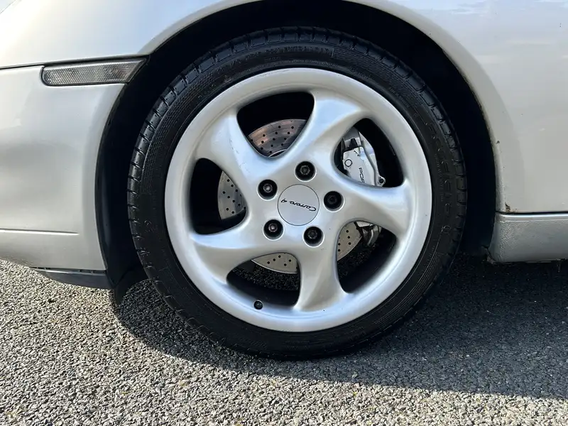 1999 Porsche Carrera 4-Sold