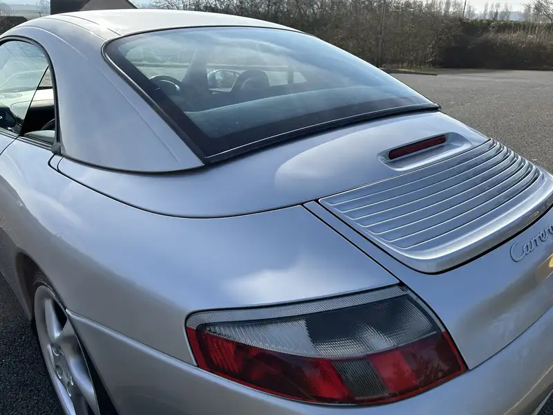 1999 Porsche Carrera 4-Sold