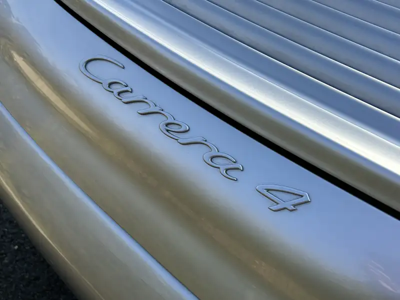 1999 Porsche Carrera 4-Sold