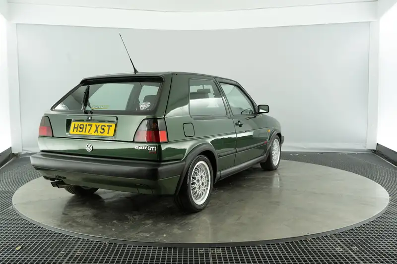 1990 Volkswagen Golf GTI 16V-Sold