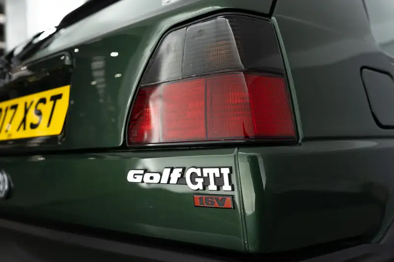 1990 Volkswagen Golf GTI 16V-Sold